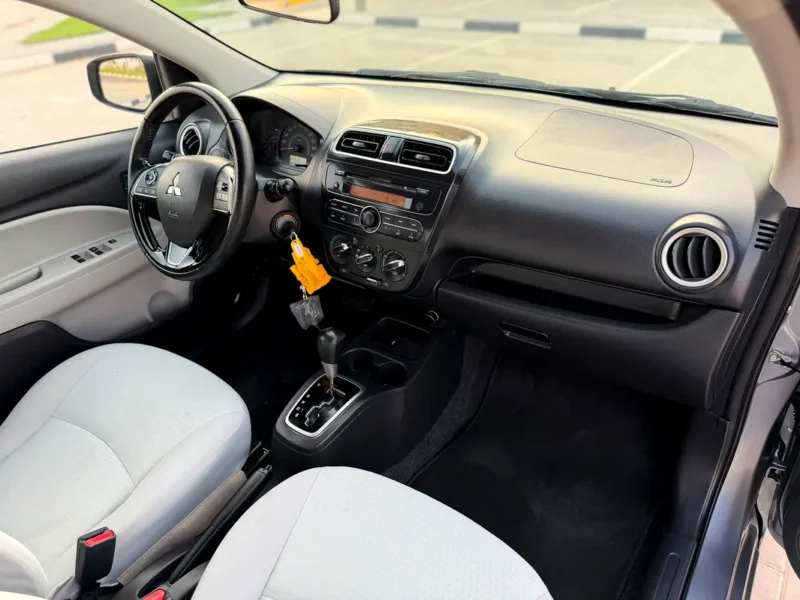 2021 Mitsubishi Attrage GLX Medium Line 3 Cylinders Petrol Engine Grey White Sedan GCC Specs