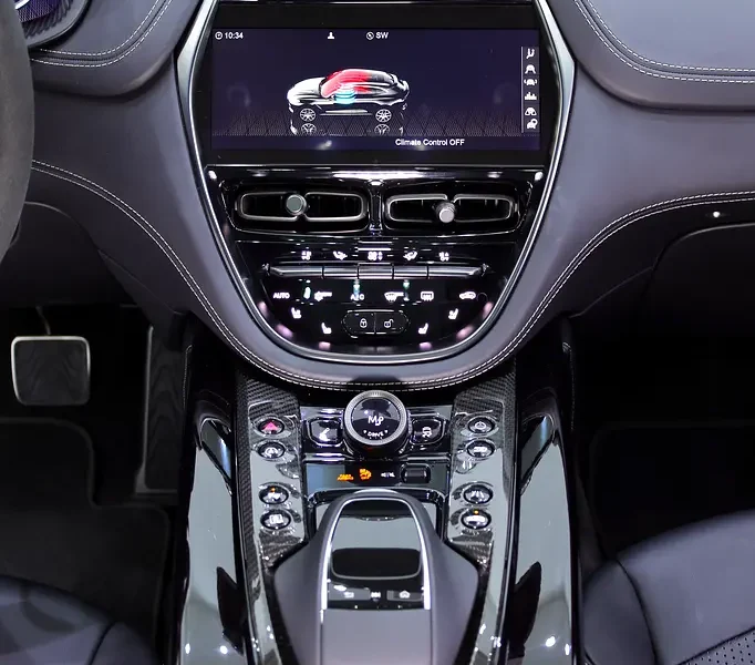 2024 Aston Martin DBX 707 8 Cylinders Petrol Engine Green Black SUV SPECIAL Q SPEC + CARBON