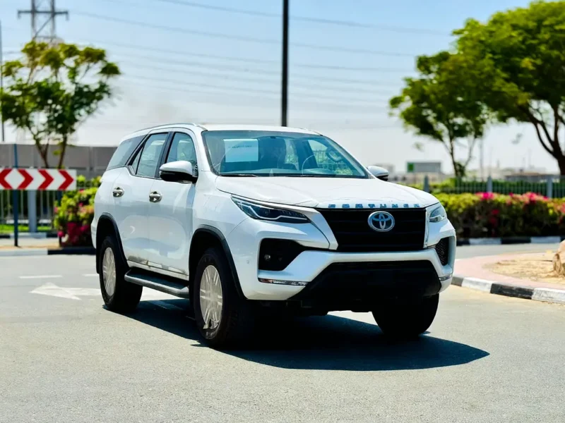 2026 Toyota Fortuner GXR 2.7 Litres 4 Cylinders Petrol Engine White Beige SUV GCC Specs