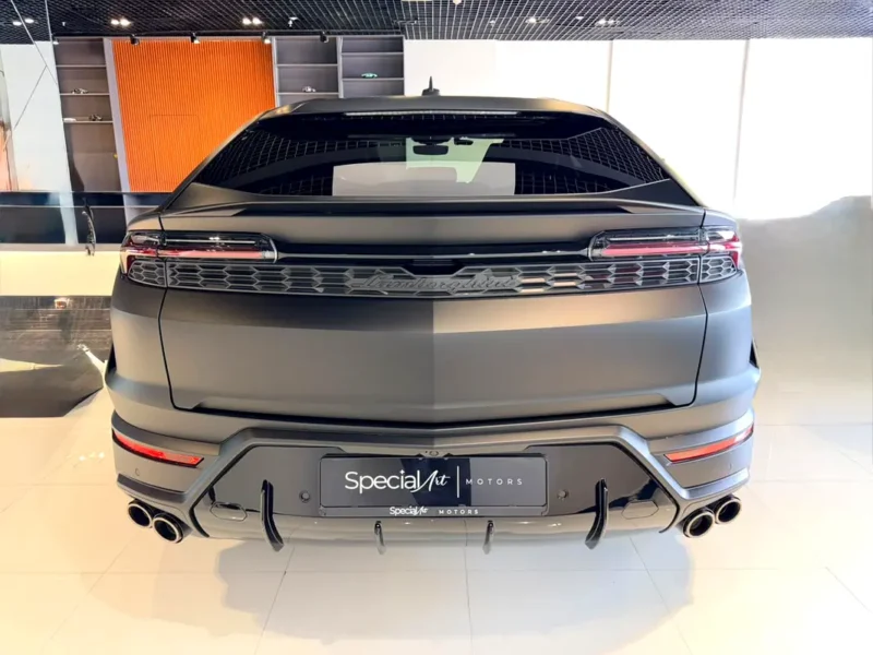 2025 Lamborghini Urus SE 8 Cylinders Petrol Engine Black SUV European Specs Automatic