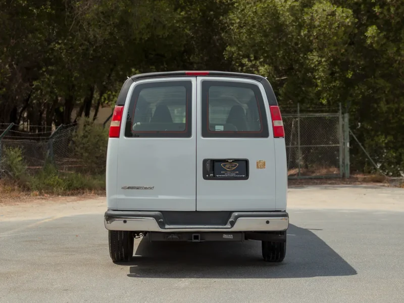 2020 Chevrolet Express LS 6.1 Litres 8 Cylinders Petrol Engine White Grey Van GCC Specs