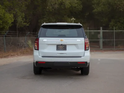 2024 Chevrolet Tahoe LS 5.3 Litres 8 Cylinders Petrol Engine White Grey SUV GCC Specs 4WD