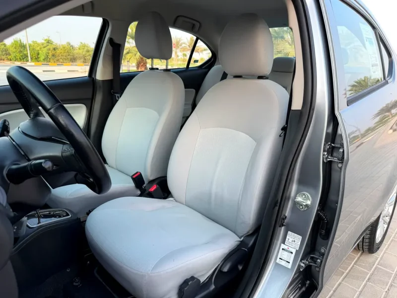 2021 Mitsubishi Attrage GLX Medium Line 3 Cylinders Petrol Engine Grey White Sedan GCC Specs