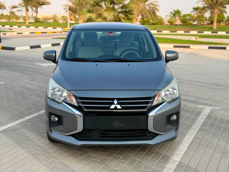 2021 Mitsubishi Attrage GLX Medium Line 3 Cylinders Petrol Engine Grey White Sedan GCC Specs
