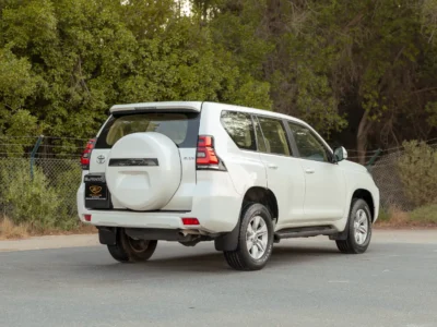 2022 Toyota Prado EXR 4.0 Litres 6 Cylinders Petrol Engine White Beige SUV GCC Specs 4WD