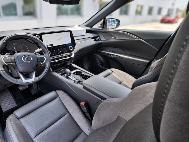 2026 Lexus RX350h PLATINUM 2.5 Litres 4 Cylinders Hybrid Engine White Brown SUV Automatic