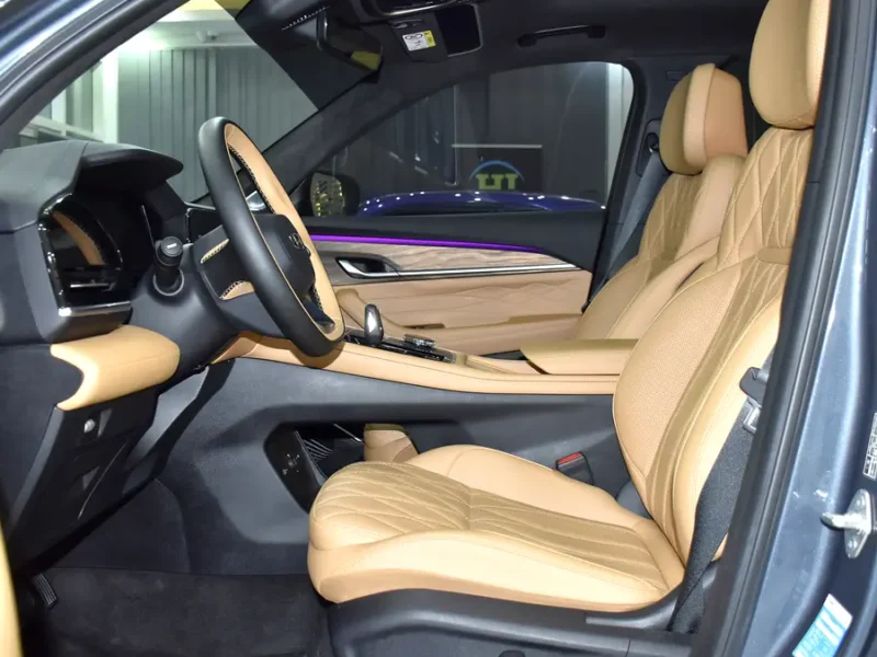 2027 Geely Monjaro GF+ 2.0 Litres 4 Cylinders Petrol Engine Grey Beige SUV GCC Specs