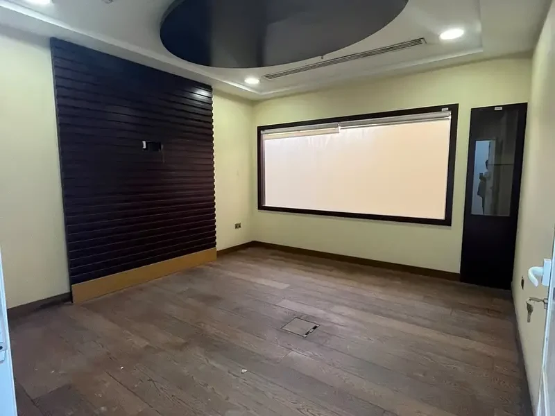 Al Quoz Industrial Area 3 210 sqft with Window on Mezzanine Floor Warehouse Available in Al Quoz