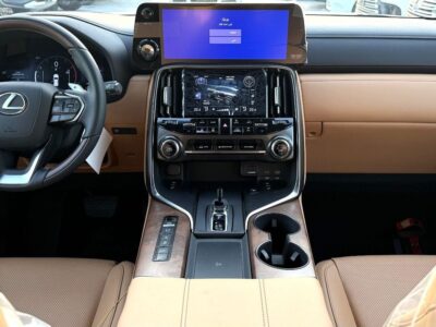 2026 Lexus LX700h SIGNATURE 3.5 Litres 6 Cylinders Hybrid Engine White Tan SUV GCC Specs