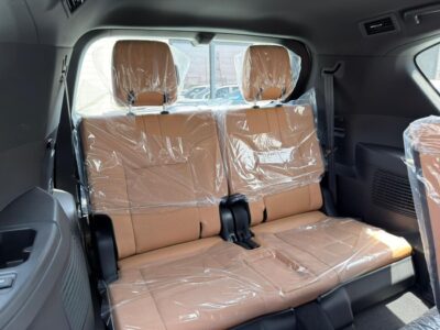 2026 Lexus LX700h SIGNATURE Automatic 3.5L 6 Cylinders Hybrid Engine White Tan SUV GCC Specs