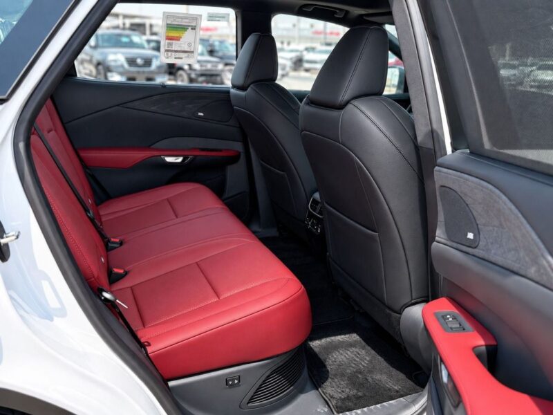 2026 Lexus RX500h F SPORT PERFORMANCE Automatic 2.4L 4 Cylinders Hybrid Engine White Red SUV