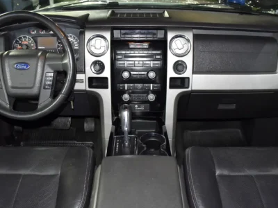 2012 Ford F-150 FX4 8 Cylinders Petrol Engine White Black Pickup Truck GCC Specs Automatic
