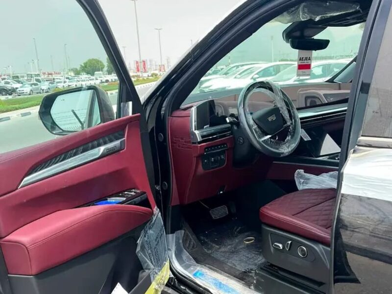 2026 Cadillac Escalade SPORT 4.0L 8 Cylinders Petrol Engine Black Red SUV GCC Specs Pristine Condition