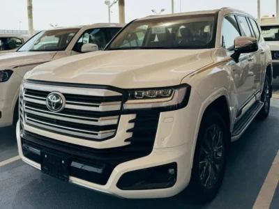 2026 Toyota Land Cruiser VXR Hybrid 3.5 Litres 6 Cylinders Engine White Beige SUV GCC Specs
