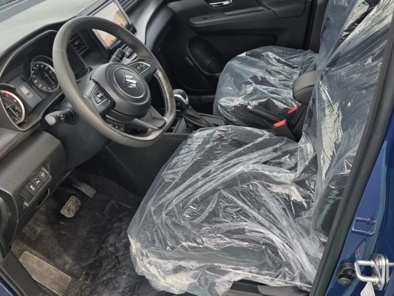 2026 SUZUKI ERTIGA 7-SEATER 1.5 Litres 4 Cylinders Petrol Engine Blue Black MPV GCC Specs