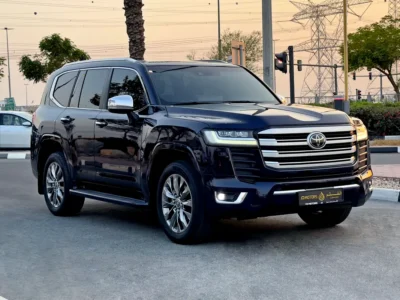 2023 Toyota Land Cruiser VXR 4.0 Litres 6 Cylinders Petrol Engine Blue Black SUV GCC Specs