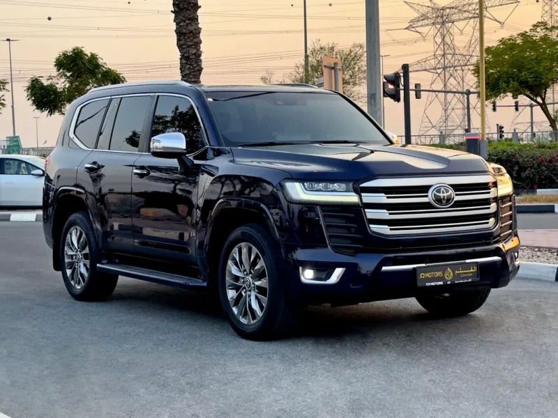 2023 Toyota Land Cruiser VXR 4.0 Litres 6 Cylinders Petrol Engine Blue Black SUV GCC Specs