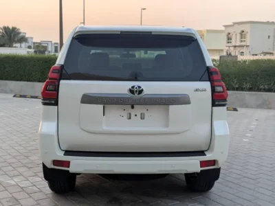 2019 Toyota Prado EXR 2.7 Litres 4 Cylinders Petrol Engine White Beige SUV GCC Specs