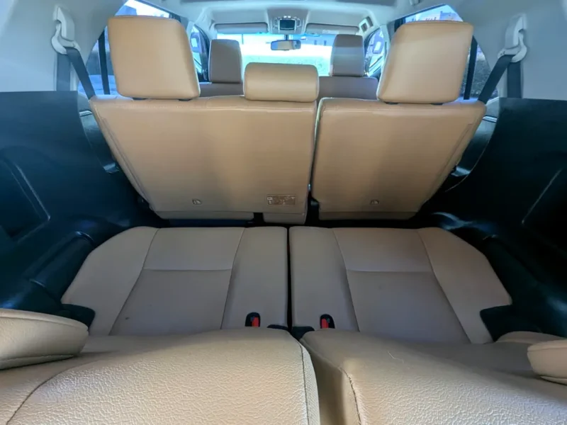 2022 Toyota Fortuner VXR 4.0 Litres V6 Petrol Engine Grey Beige SUV GCC Specs Excellent Condition