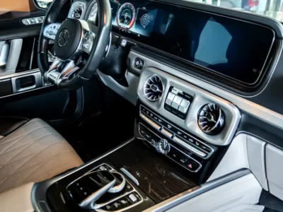 2021 Mercedes-Benz G-Class G 63 AMG 4.0 Litres V8 Biturbo Petrol Engine Grey White SUV