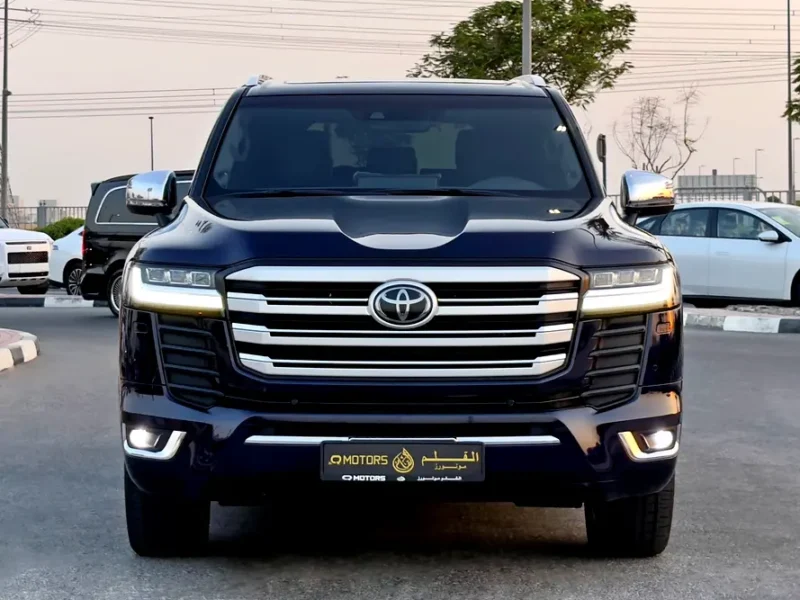 2023 Toyota Land Cruiser VXR 4.0 Litres 6 Cylinders Petrol Engine Blue Black SUV GCC Specs