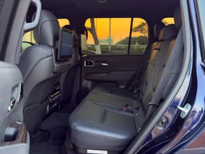 2023 Toyota Land Cruiser VXR 4.0 Litres 6 Cylinders Petrol Engine Blue Black SUV GCC Specs