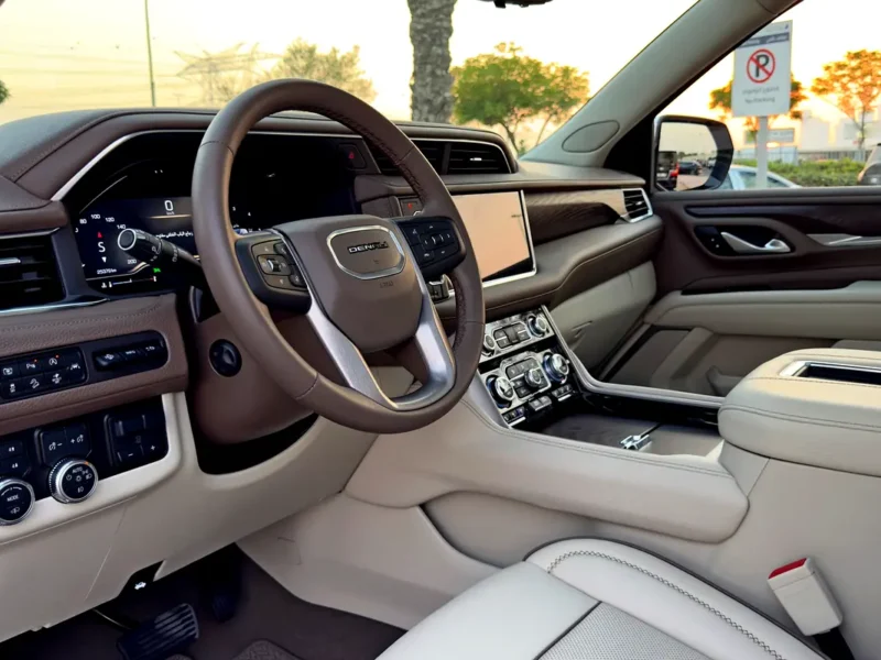 2024 GMC Yukon Denali 8 Cylinders Petrol Engine White Beige SUV GCC Specs Automatic