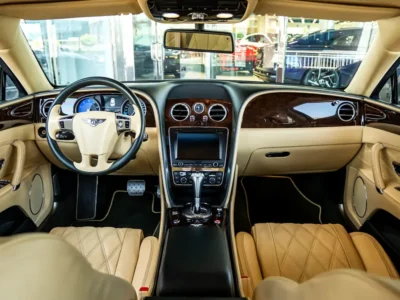 2015 Bentley Flying Spur 4.0 Litres twin-turbo V8 Petrol Engine Green Beige Sedan GCC Specs