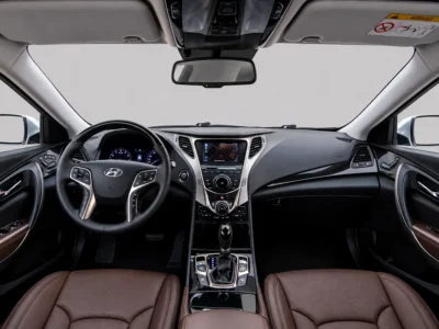 2013 Hyundai Azera Premium 6 Cylinders Petrol Engine Grey Brown Sedan GCC Specs