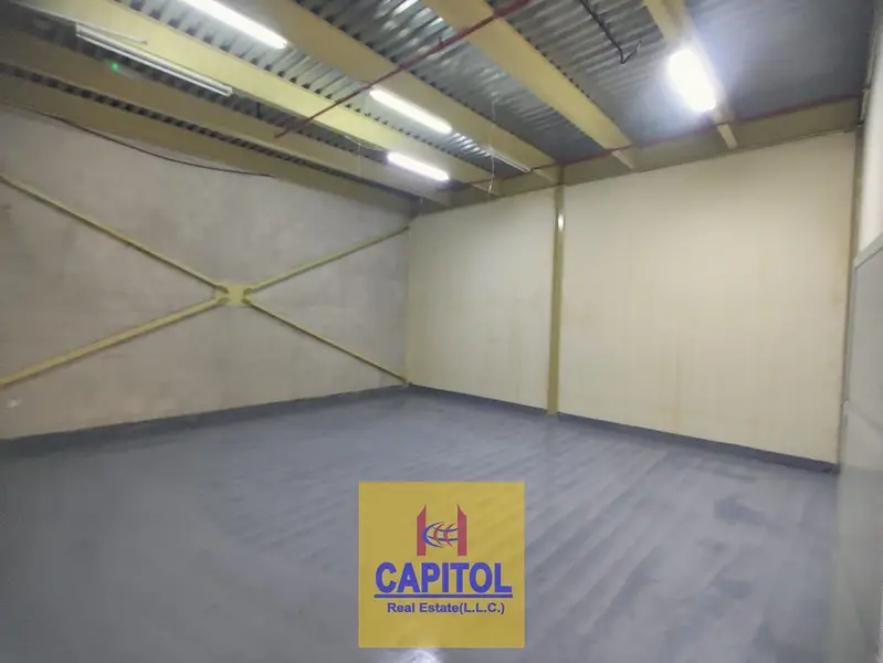 600 sqft Al Quoz 4 Secure, Flexible Large Storage Solutions for Your Business