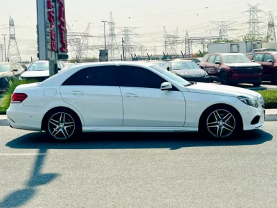 2014 Mercedes-Benz E-Class E 300 4MATIC 6 Cylinders Petrol Engine White Black Sedan
