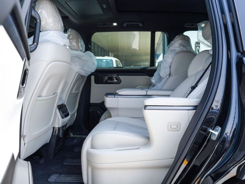 2026 ROX 01 VIP Fully Electric Vehicle Black White SUV Automatic Chinese Specifications
