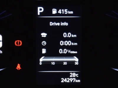 2026 Hyundai Staria Comfort 3.5 Litres 6 Cylinders Petrol Engine Black Van GCC Specs