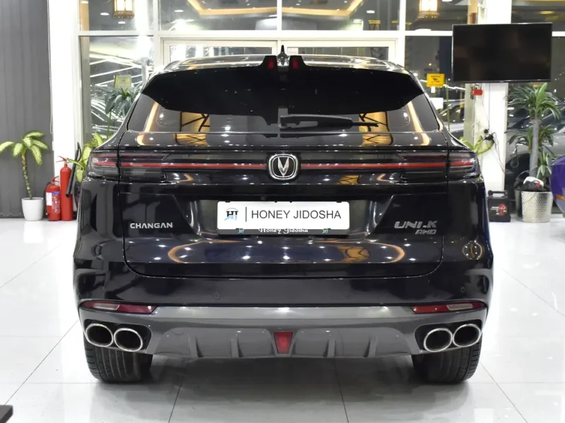 2025 Changan UNI-K Platinum 2.0-liter Turbocharged 4-cylinder Engine Black Beige SUV GCC