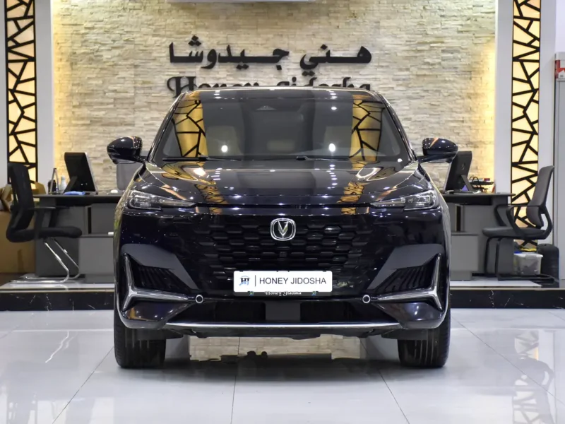 2025 Changan UNI-K Platinum 2.0-liter Turbocharged 4-cylinder Engine Black Beige SUV GCC
