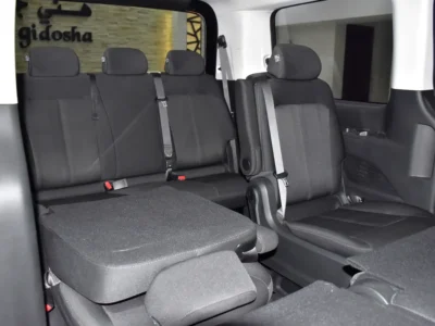 2026 Hyundai Staria Comfort 3.5 Litres 6 Cylinders Petrol Engine Black Van GCC Specs