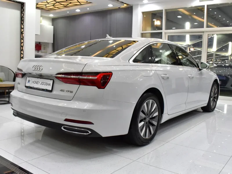 2020 Audi A6 45 TFSI 4 Cylinders Petrol Engine White Black Sedan GCC Specs Automatic