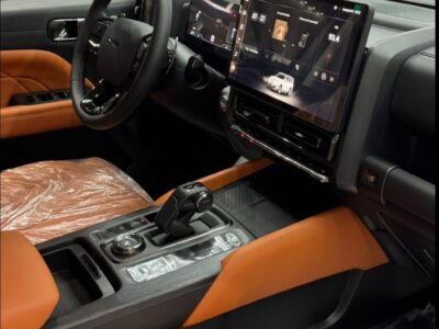 2027 Haval H9 2.0L turbocharged 4 Cylinders Petrol Engine Grey Orange SUV GCC Specs