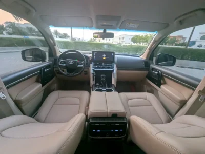 2015 Toyota Land Cruiser GXR Facelifted 2025 4.0L V6 Dual VVT-i Silver Beige SUV GCC