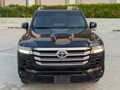 2022 Toyota Land Cruiser VXR V6 Twin-Turbo Engine Diesel Engine Black SUV GCC Full Option