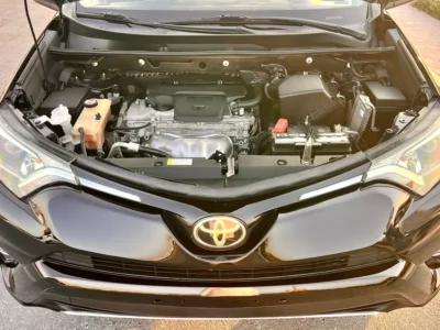 2018 Toyota Rav 4 XLE Premium 4 Cylinders Petrol Engine Black Beige SUV American Specs