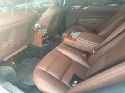 2010 Mercedes-Benz S-Class S 550 8 Cylinders petrol Engine White Black Sedan Automatic