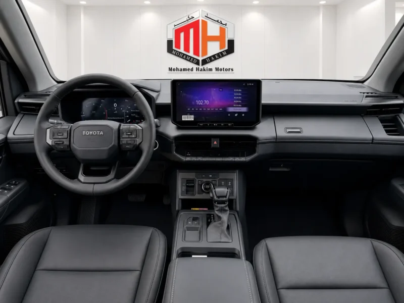 2027 TOYOTA HILUX DC SGLX 2.8L 4 Cylinders Diesel Engine White Black Pickup Truck GCC