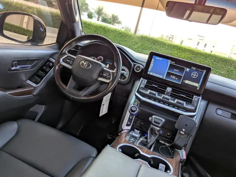 2022 Toyota Land Cruiser VXR V6 Twin-Turbo Engine Diesel Engine Black SUV GCC Full Option