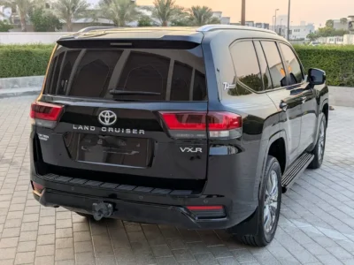 2022 Toyota Land Cruiser VXR V6 Twin-Turbo Engine Diesel Engine Black SUV GCC Full Option