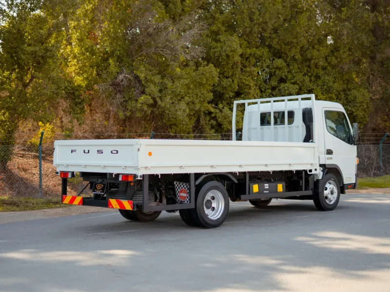 2023 Mitsubishi Canter Cargo Body 4.2L 4 Cylinders Diesel Engine Manual White Grey