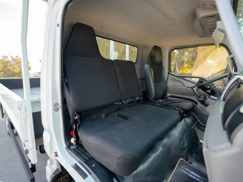 2023 Mitsubishi Canter Cargo Body 4.2L 4 Cylinders Diesel Engine Manual White Grey