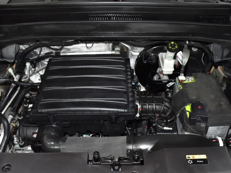 2025 Jetour T2 2.0L 4WD 4 Cylinders Petrol Engine Black Green SUV GCC Specs Automatic