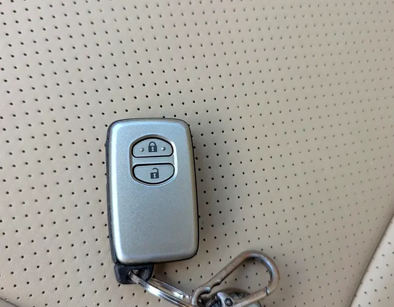 2015 Toyota Prado 4.0L 6 Cylinders Petrol Engine Grey Beige SUV GCC Specs Excellent Condition