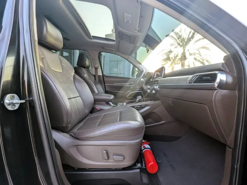 2020 Kia Telluride EX 6 Cylinders Petrol Engine Black Tan SUV GCC Specs Excellent Condition
